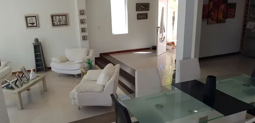 Casa En Urb. Costa Azul