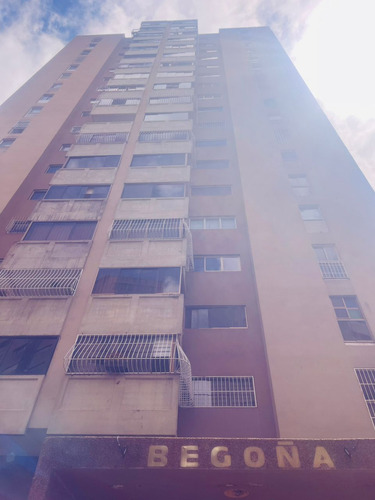 Lomas De Prados Del Este Vendo Apartamento