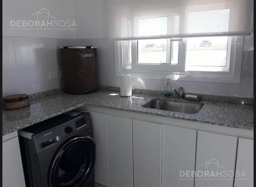 Imagen 14 de 19 de Linda Y Cómoda Casa En Venta, Barrio Araucarias. Puertos Del Lago