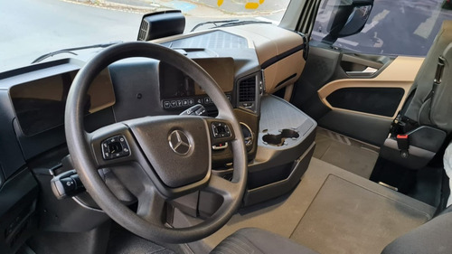 Imagem 13 de 15 de Mercedes Benz Actros 2651 6x4 2018