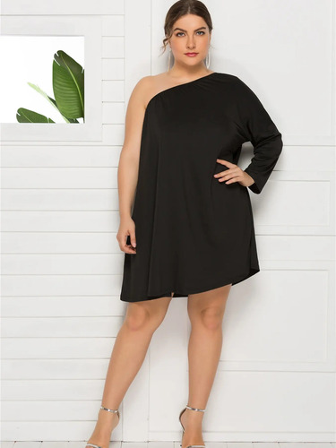 Vestido Plus Size Ombro Aberto Caimento Folgado
