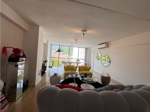En Venta Exclusivo Apartamento Duplex En Valle Arriba