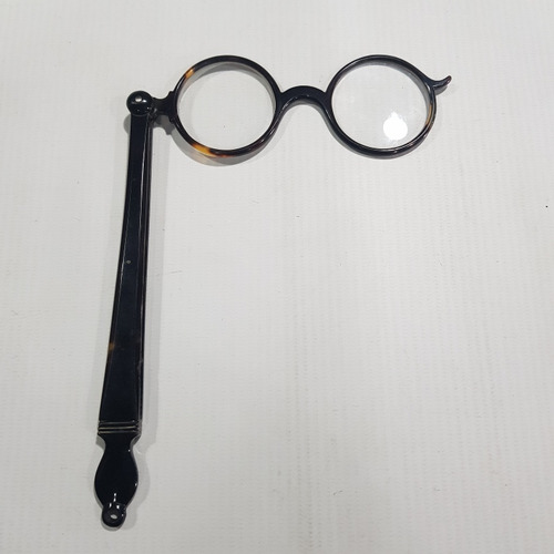 Imagen 1 de 10 de Antiguo Lente Impertinente Estuche Otto Hess Mag 59797