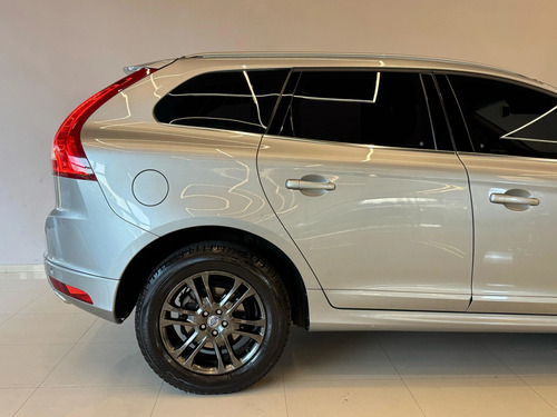 Volvo XC60 2.0 T5 Dynamic Drive-e 5p