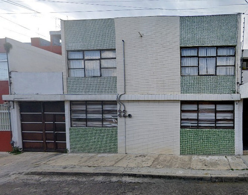 Casa Con Ubicación Excelente, Santander, Las Palmas Puebla Puebla. Arf