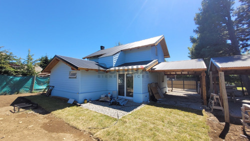 Casa En Venta Barrio Nahuel Malal Km 12- 3 Dormitorios - A Estrenar
