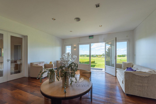 Venta Lote De 2074 Mts - Barrio Everlinks - Frente Al Golf - Excelente Ubicacion