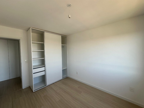 Apartamento En Alquiler De 1 Dormitorio Y Garaje A Estrenar, Malvín