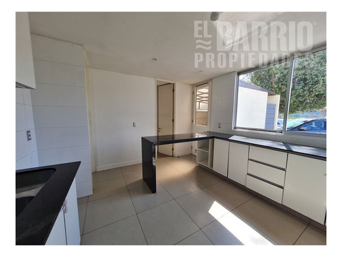 Imagen 10 de 19 de Casa En Venta De 3 Dorm. En Colina