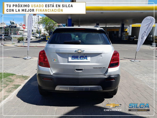 Imagen 6 de 22 de Chevrolet Tracker Ltz 2013 Gris Plata Usd 14.900