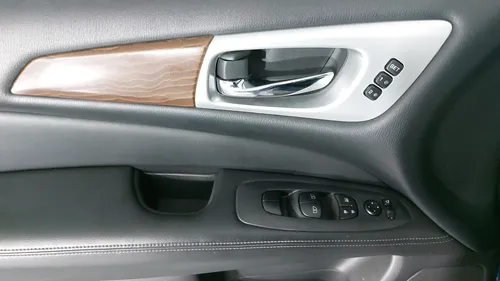 Nissan Pathfinder 3.5 Exclusive At 4Wd