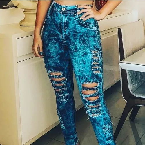 calça jeans cintura alta clara rasgadinha