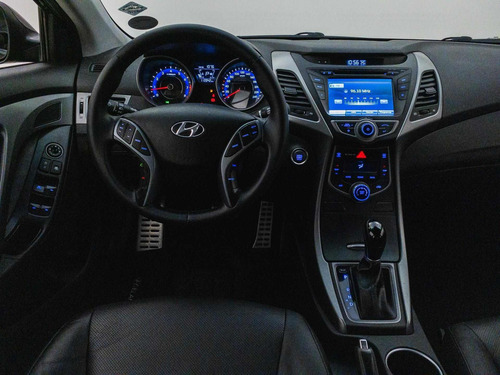 Imagem 9 de 14 de Hyundai Elantra Gls 2.0 16v Flex Aut.