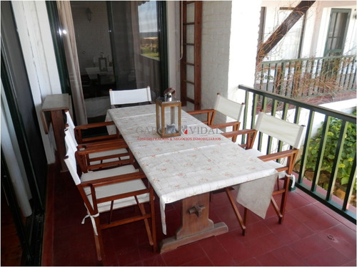 Imagen 3 de 21 de Apartamento En Venta - Playa Brava