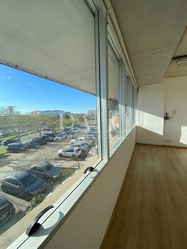 Oficina En Alquiler En Nordelta, Tigre, G.b.a. Zona Norte