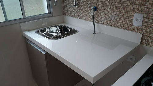 Pias E Bancadas Em Porcelanato Para Cozinha E Lavanderia