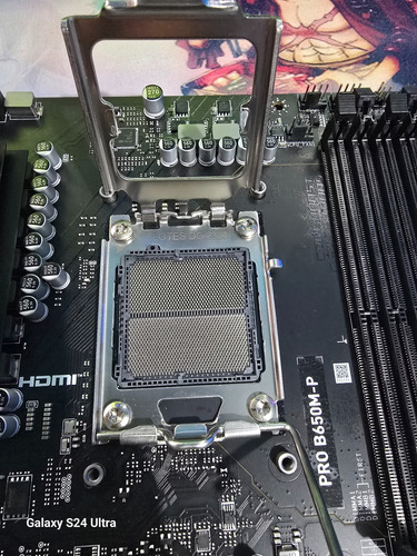 Tarjeta Madre Msi Pro B650m-p Am5,ram Ddr5 (Usado)