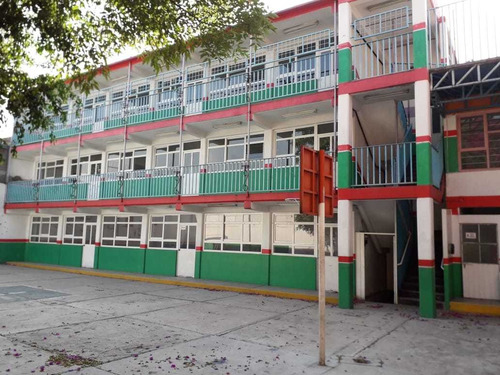 Imagen 2 de 14 de Inmueble Con Locales En Venta En Av. Tlahuac