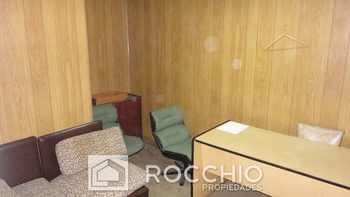 Imagen 5 de 10 de Oficina En Alquiler En Jose Leon Suarez