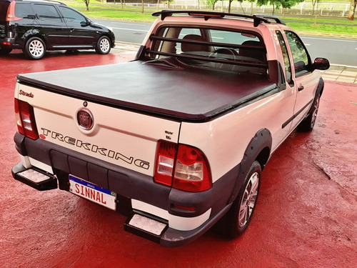 Imagem 8 de 15 de Fiat Strada 1.6 Mpi Trekking Ce 16v Flex 2p Manual