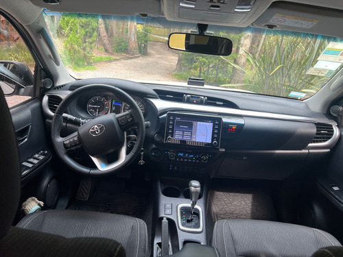 Toyota Hilux Pick-up 2.8 Cd Srv 204cv 4x4 At
