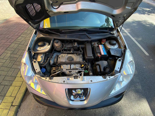 Imagem 12 de 13 de Peugeot 207 Passion 2010 1.4 Xr Sport Flex 4p