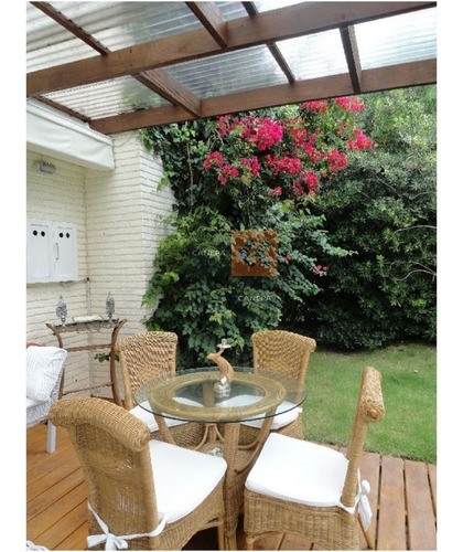 Zona Golff, Casa En Excelente Estado- Ref: 8756