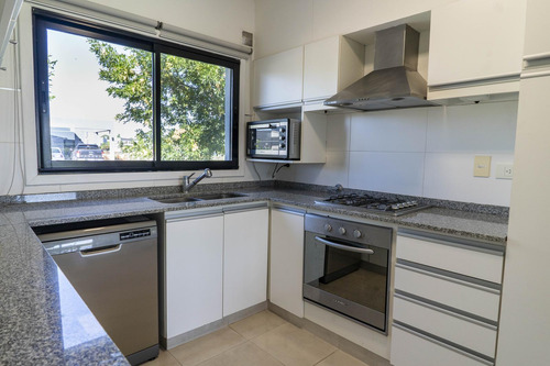 Casa En Venta, 3 Ambientes, En Barrio San Sebastián, Pilar, G.b.a Norte