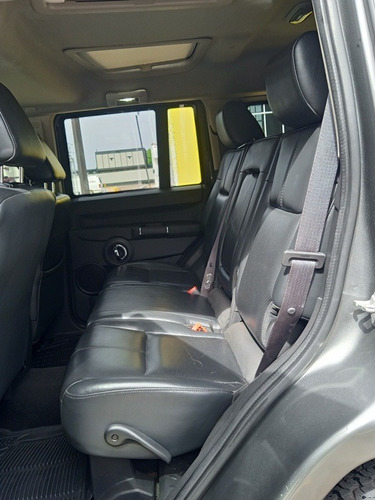 Jeep Commander