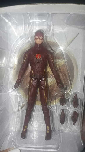 Figura De Coleccion Flash Dc Collectible 20cm Full Artic.