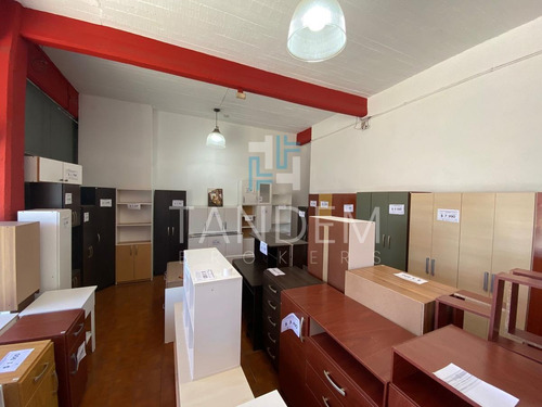 Imagen 4 de 13 de Excelente Local Comercial / Deposito En 202 Y Ruta 8 - Edificio En Block