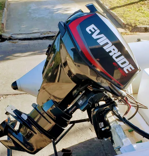 Motor Evinrude 25 - 40 Hp 2 Tiempos Ecol Nautica Milione