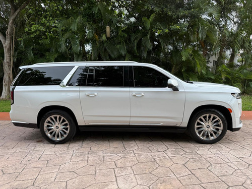 Cadillac Escalade 6.2 Plinum 4x4 At