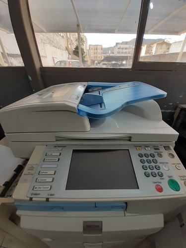 Impressora Laser Multifuncional A3 Ricoh Mp5001 Com Finisher