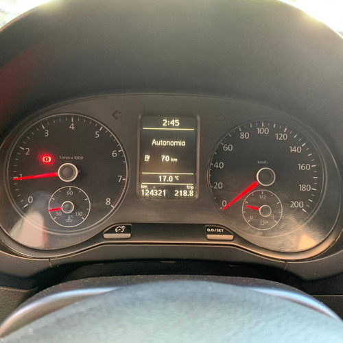 Imagem 10 de 10 de Volkswagen Fox 1.0 Mi 8v Flex 4p Manual