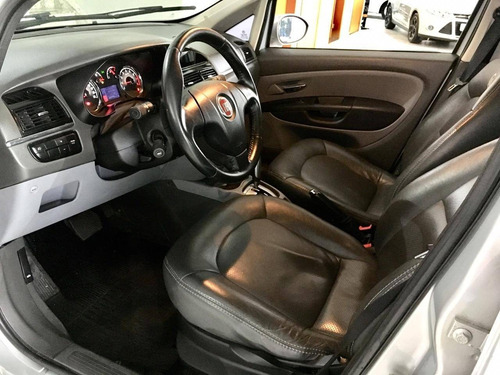 Fiat Linea 1.8 Essence 16v Flex 4p Automatizado