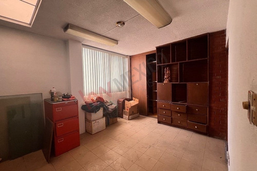 Colegio En Venta Plutarco, Iztaccihuatl Sur, Iztacalco.