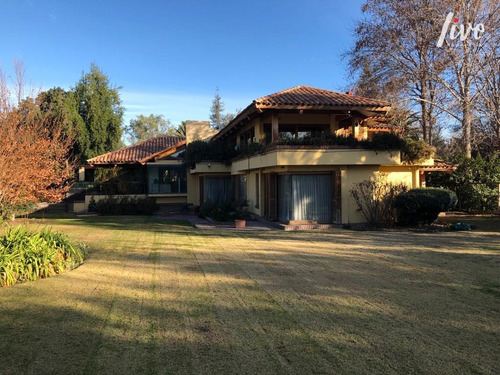 Vendo Casa Chilena Club De Golf Las Brisas De Chicureo