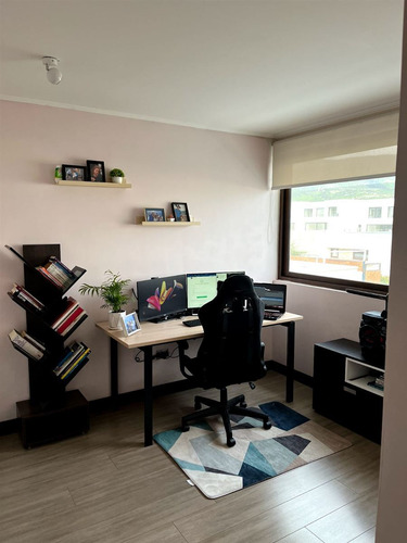 Casa En Arriendo 3d 3b En Chicureo -piedra Roja /san Anselmo