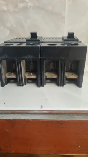 Breaker Industrial Tqd22125 Ge (Usado)