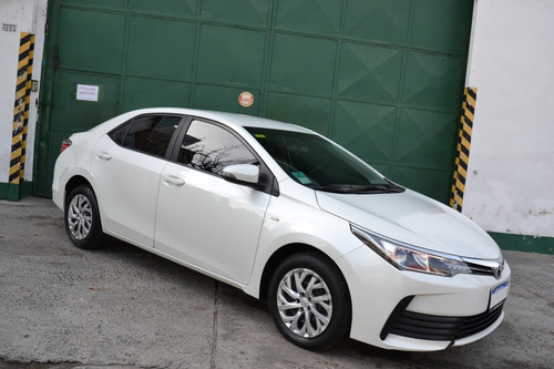 Toyota Corolla Xli 2017 ( Linea Nueva) Color Blanco Perlado