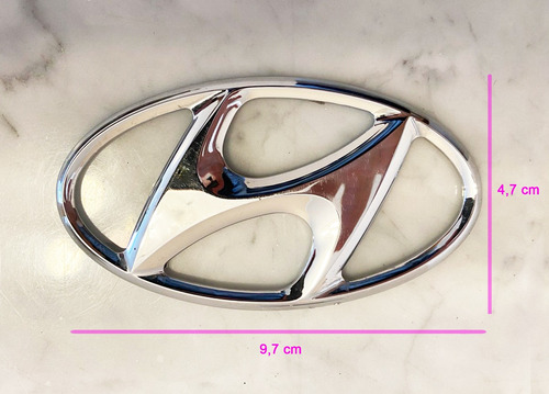 Emblema Insignia Hyundai 9,7x4,7 Cm / Original