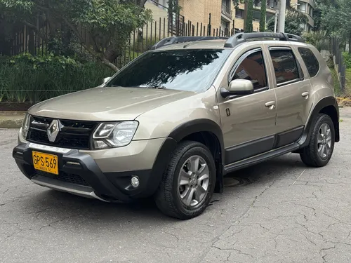 Renault Duster 2.0 Dynamique 4X4 MT