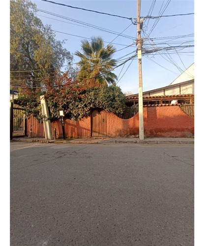 Casa En Venta De 2 Dorm. En La Florida Dos Locales Comercial