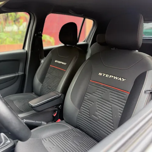 Renault Stepway 1.6 Intense Automática