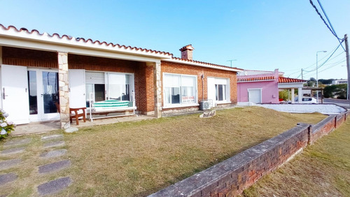 Imagen 2 de 30 de Casa En Piriápolis (punta Colorada) - Ref. 4463