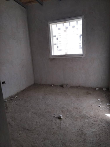 Imagen 9 de 13 de Townhouse En Venta Av. Prolongación Aragua*