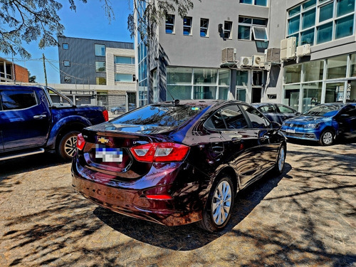 Imagen 11 de 14 de Chevrolet Cruze 4p 1.4 Turbo Lt Mt 2018 68.000km Fcio T/usad