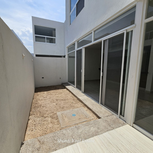 Casa En Renta Al Sur De Aguascalientes Nueva Cerca Univ Bonaterra Dinamo Nissan Jatco Aeropuerto Plaza Villasuncion Teatro Aguascalientes A 15 Minutos Del Centro