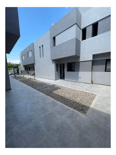 Imagen 5 de 15 de Alquilo Duplex En Housing Dos Dormitorios B° Lomas Del Chateau